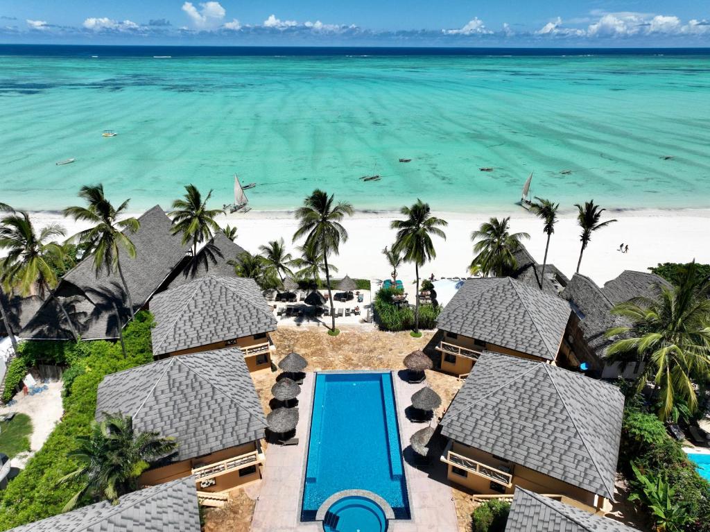 Can You Combine A Group Safari With A Zanzibar Beach Holiday